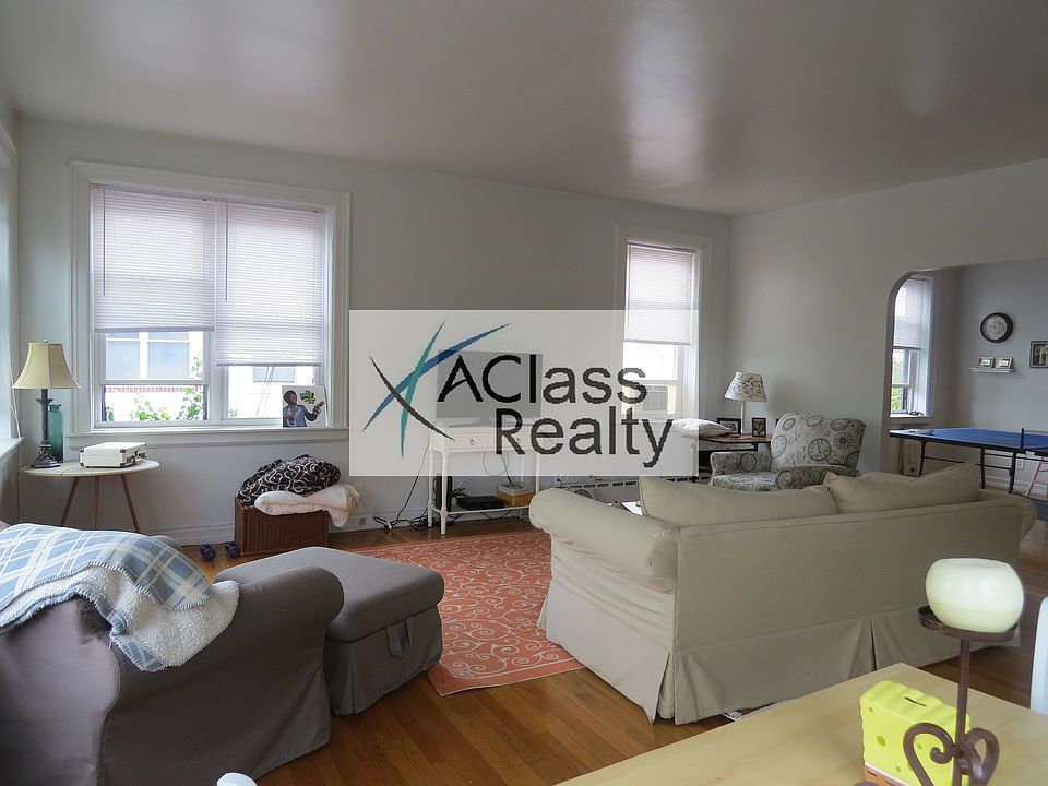 1st image of 3070 36th St #2F
