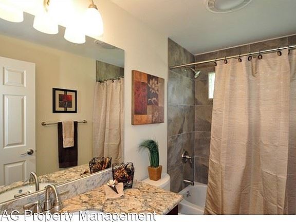 4th image of 14241 SE 37th St