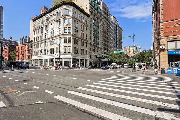 Rented by Cooper & Cooper Real Estate | media 12