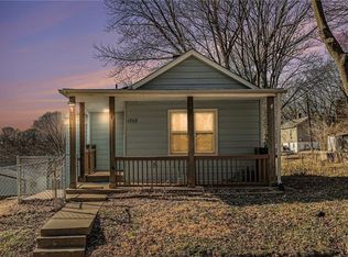 1808 Bellevue St, Saint Joseph, MO 64505