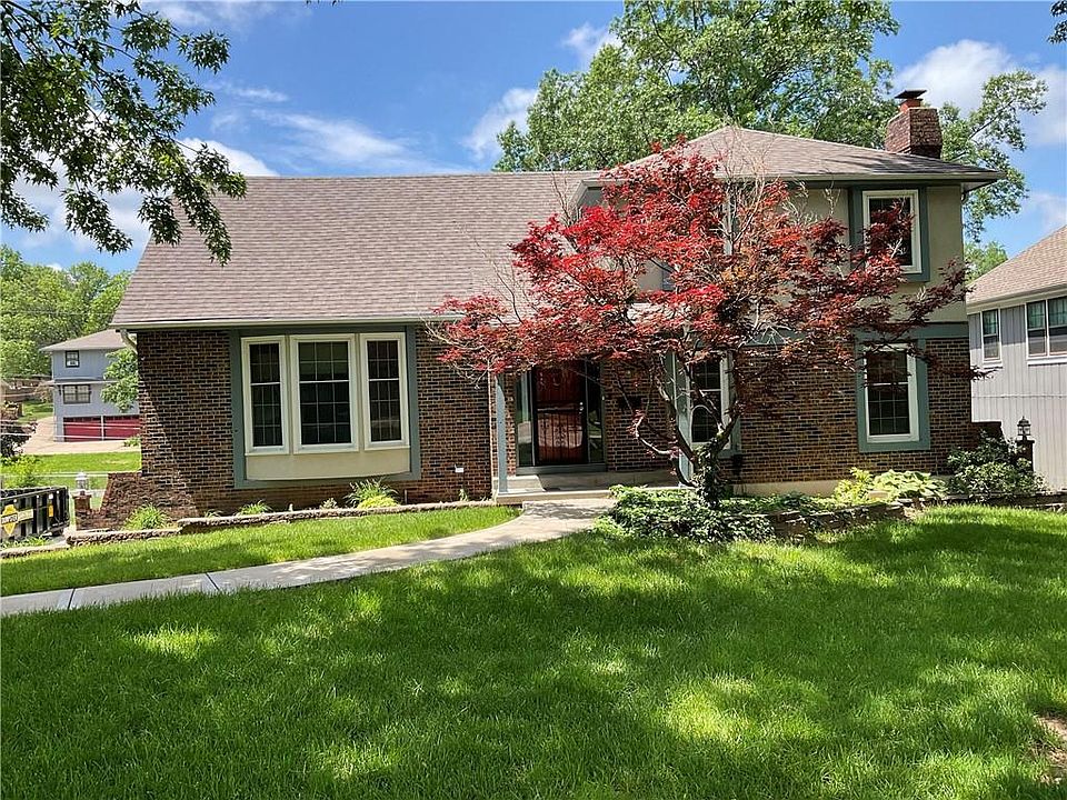 314 E Bridlespur Dr, Kansas City, MO 64114 Zillow