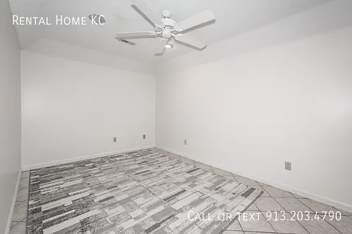 15730 W Locust St — Photo 29