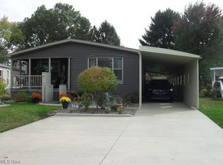 36 C St SW, Navarre, OH 44662