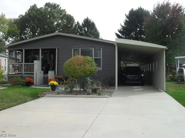 36 C St SW, Navarre, OH 44662