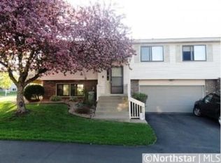 11833 Vintage St NW, Coon Rapids, MN 55433