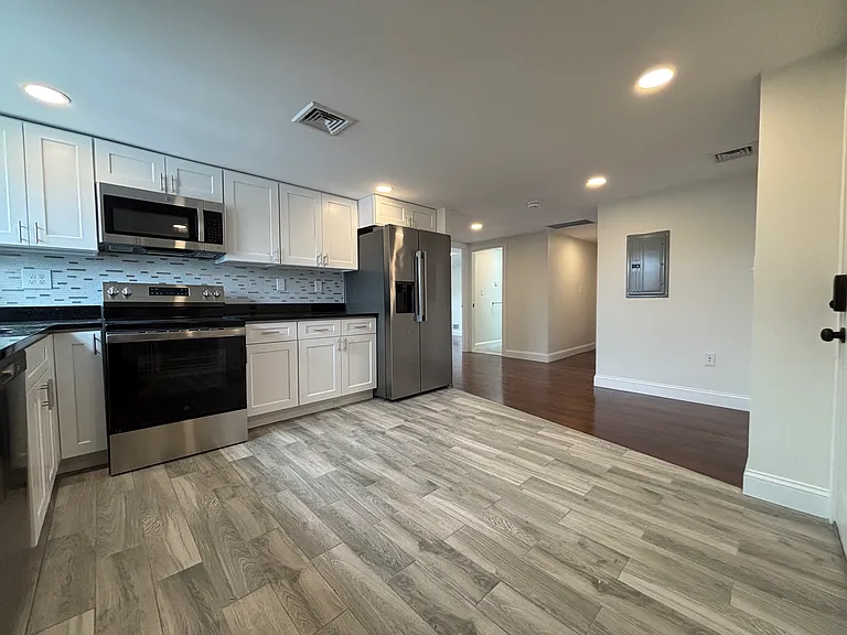 4 Appleton St #D — Photo 4
