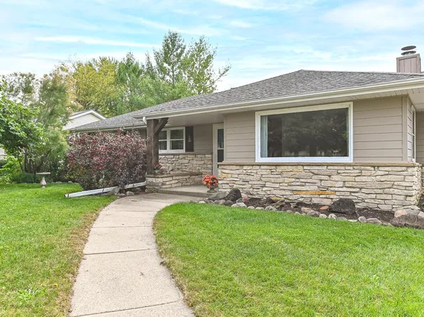 341 Macarthur DRIVE, Mukwonago, WI 53149