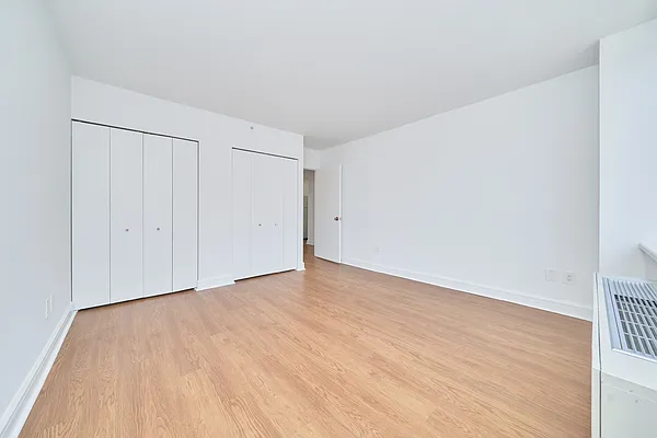 Rented by Living New York | media 21