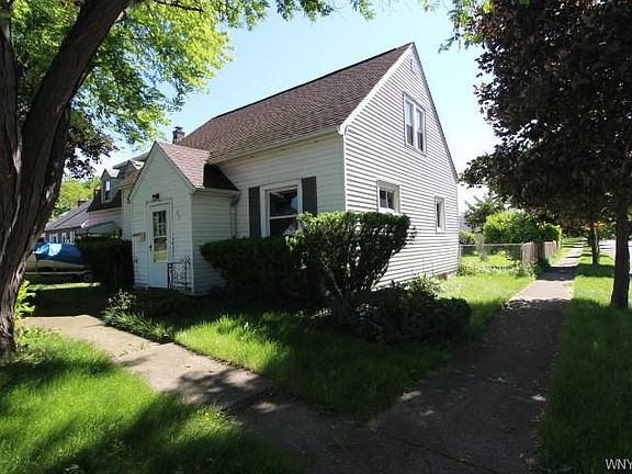 3rd image of 95 Division St