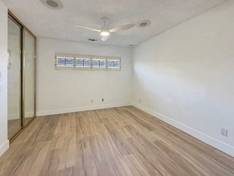 Second bedroom