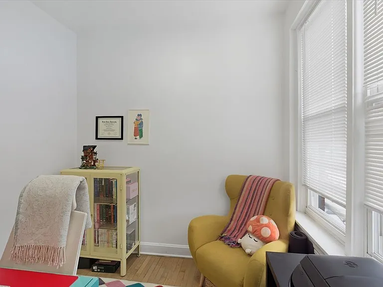 2350 W Charleston St #2F — Photo 7
