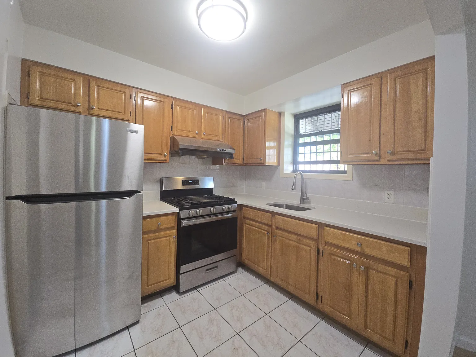 10822 Otis Ave — Photo 1