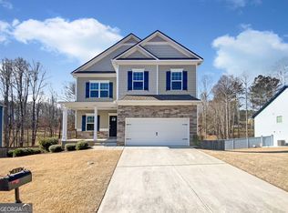312 Crown Pointe Dr, Dawsonville, GA 30534