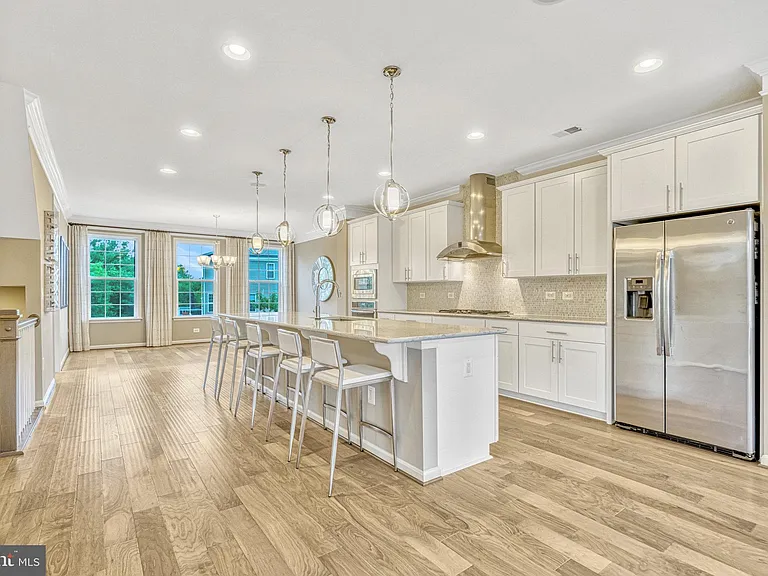 21491 Willow Breeze Sq — Photo 8