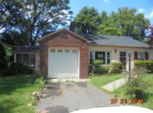 1524 W 7th St, Piscataway, NJ