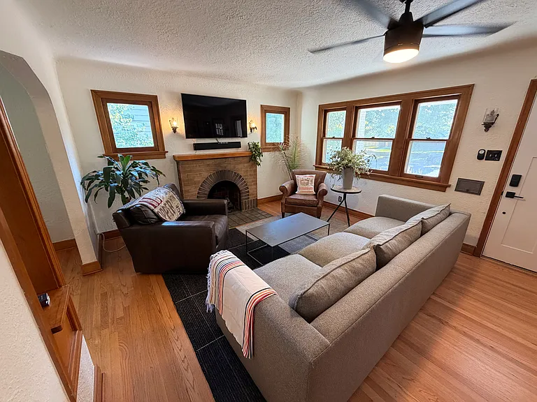 3150 Benton St — Photo 9