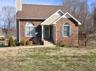 1069 Heatherwood Rd, Pleasant View, TN 37146