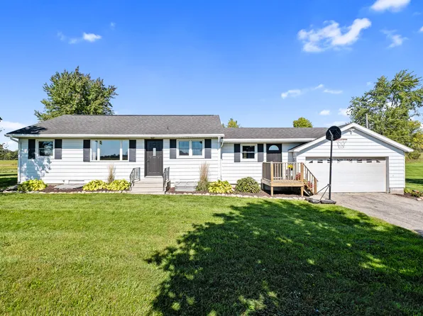 3231 Garfield St, Coopersville, MI 49404