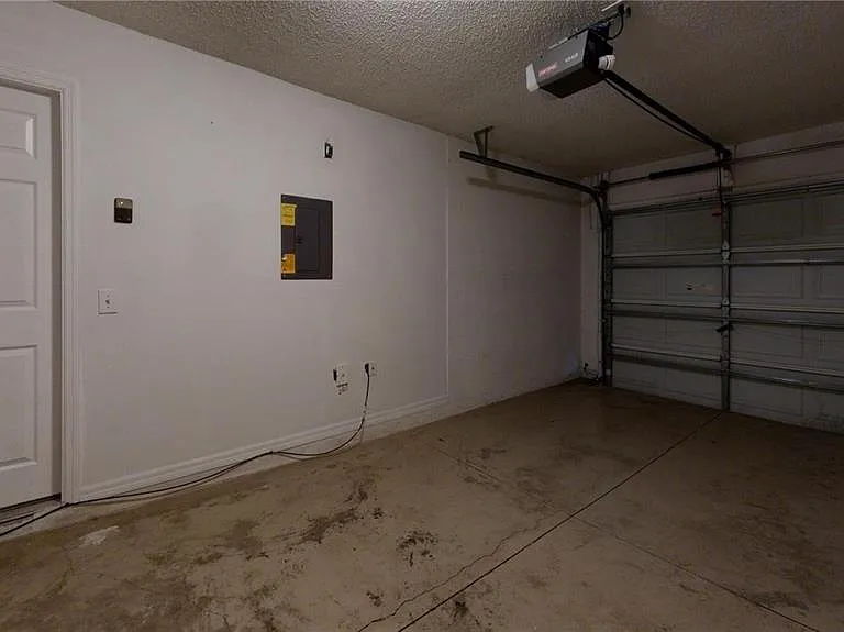 4104 Winding River Way — Photo 25