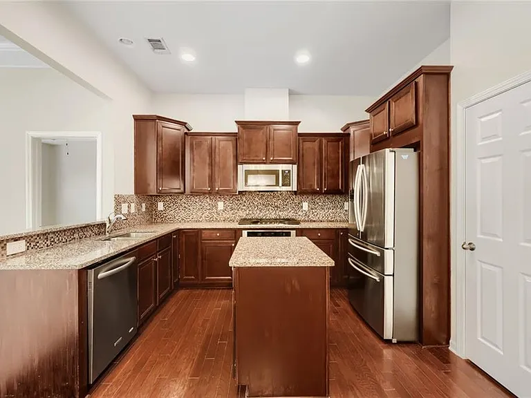 2444 Norwood Dr SE — Photo 11