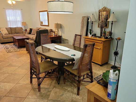 5th image of 460 Moss Creek Ln