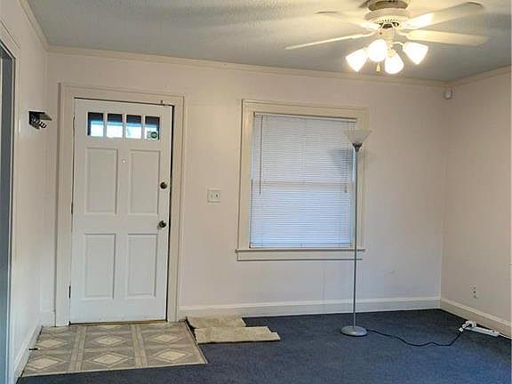 3rd image of 814 N Osage St