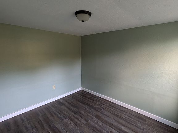2nd image of 2003 Douglas Ave APT 1