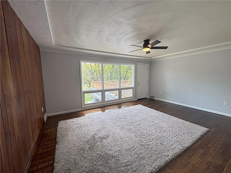 3395 Logan Ferry Rd — Photo 16