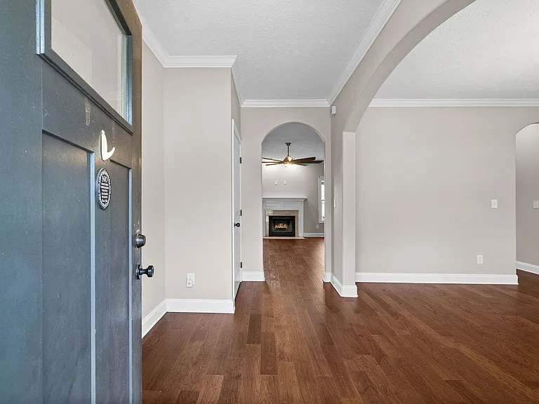 880 Cherry Blossom Ln — Photo 6