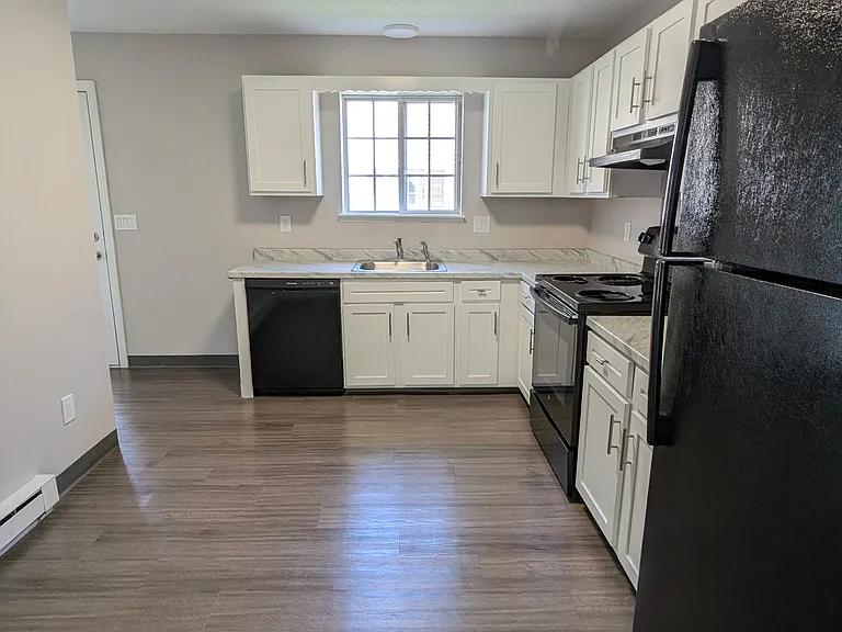 1141 E Main St #A4 — Photo 1