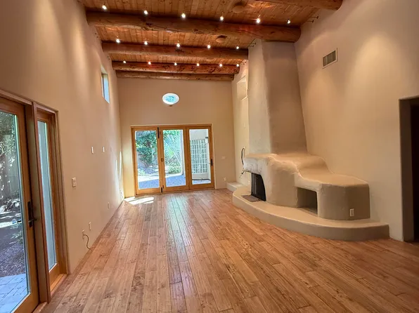 3302 E CAMPBELL Avenue #9, Phoenix, AZ 85018