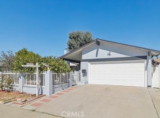 8270 Hydra Ln, San Diego, CA 92126