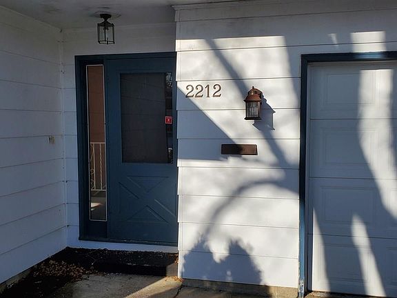 4th image of 2212 Marwood Dr