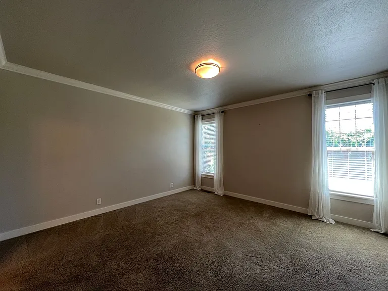 926 Robin Hood Ave — Photo 17