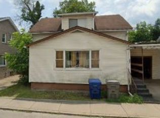 247 Wampum Ave, Ellwood City, PA 16117