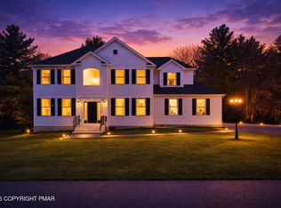 303 Ridge Rd, Stroudsburg, PA 18360