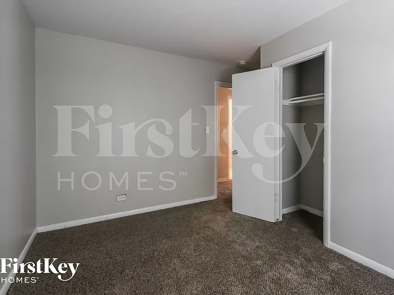 703 Porter St — Photo 13