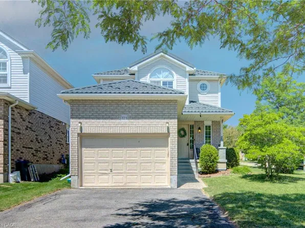 323 Hidden Creek Dr, Kitchener, ON N2N 3N3
