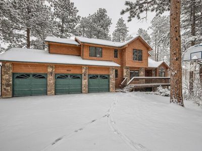 8062 Bannock Dr, Larkspur, CO, 80118