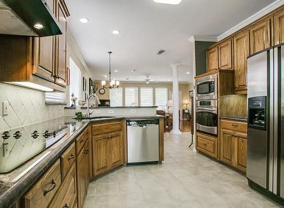 4th image of 1719 Villa Ct