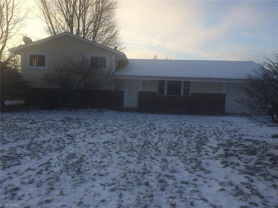 1st image of 34011 Luanne Dr