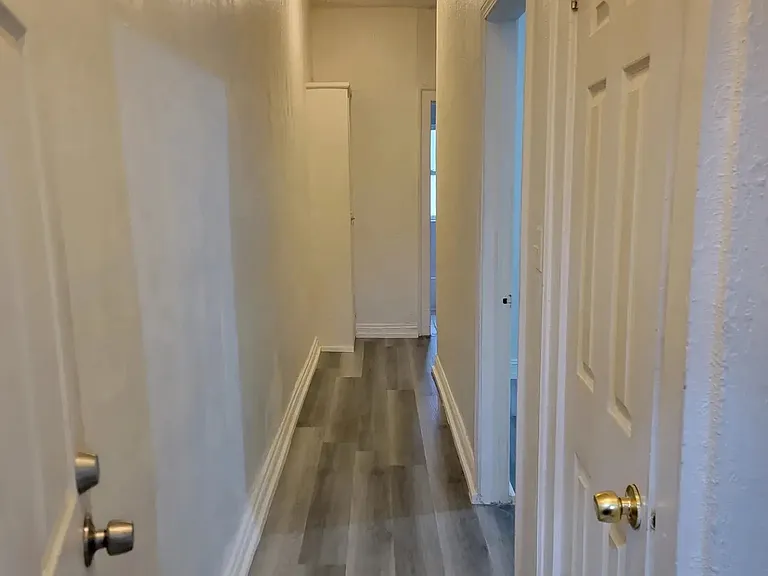 1874 Marloes Ave — Photo 14