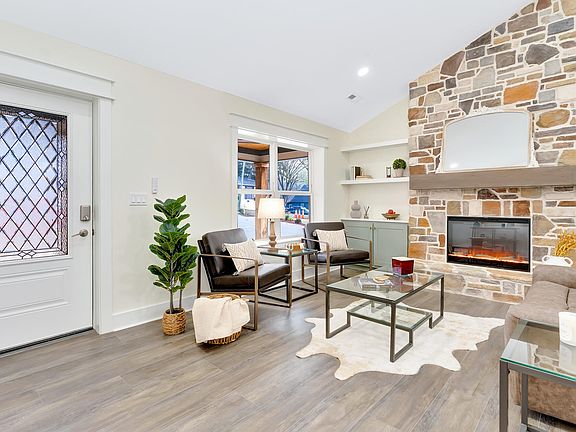 5th image of 1203 N Chamberlain Ave