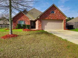 41055 Skybrook Pl, Ponchatoula, LA 70454