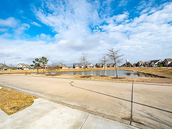 3rd image of 9634 Keeneland Cir