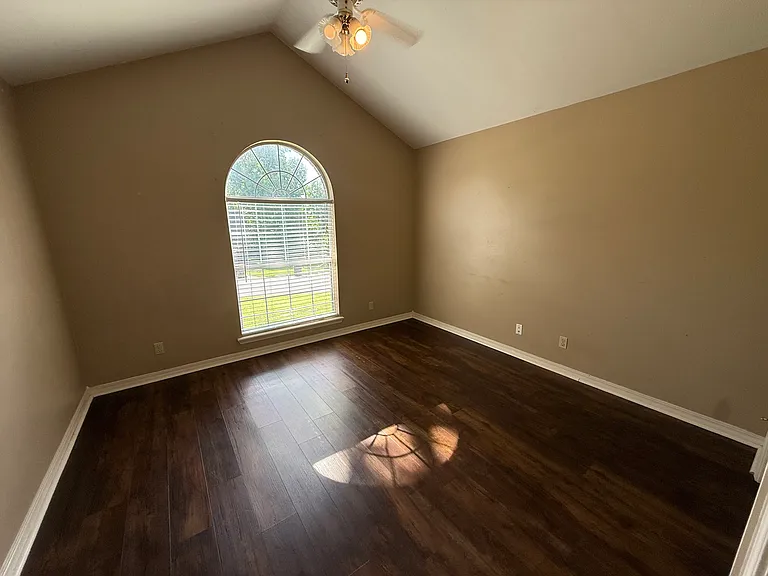 4131 Tanya Cir — Photo 15