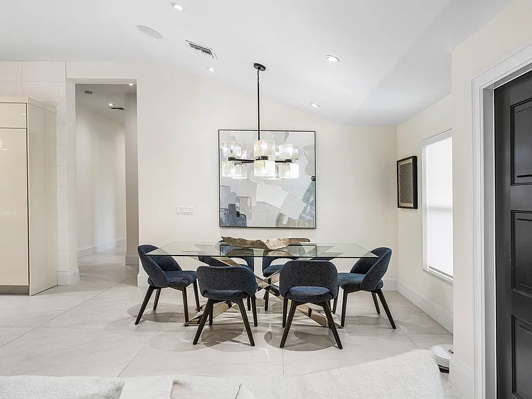 11863 Lake Shore Pl — Photo 12