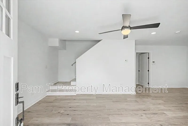 201 West St — Photo 4