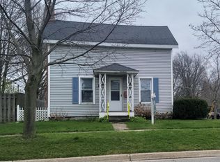 461 Indiana Ave, South Haven, MI 49090