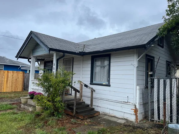 5580 High Banks Rd, Springfield, OR 97478